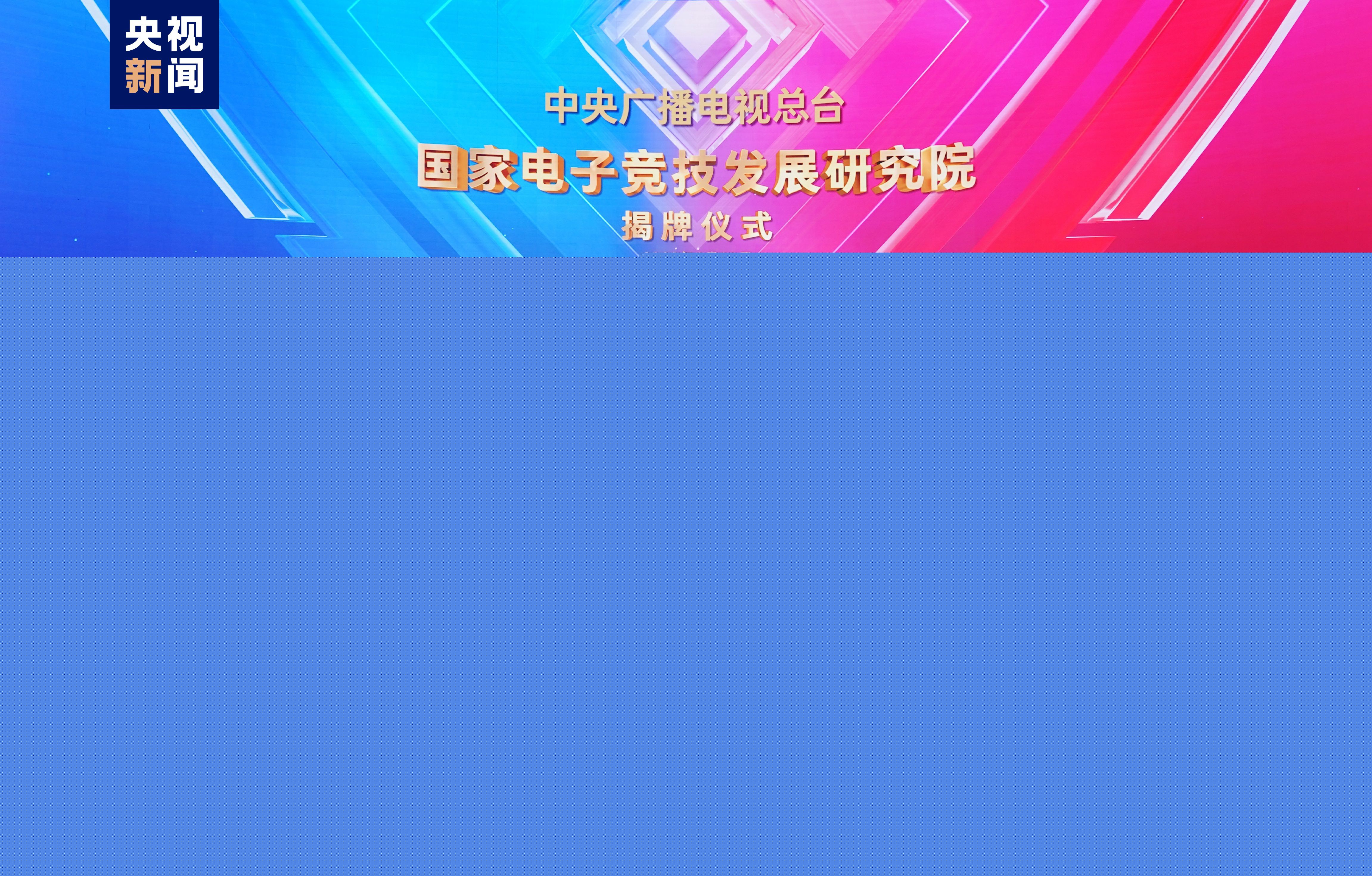 軍機(jī)空運(yùn)的奶粉到貨了，美國(guó)奶粉荒卻還沒(méi)結(jié)束，加拿大躺槍